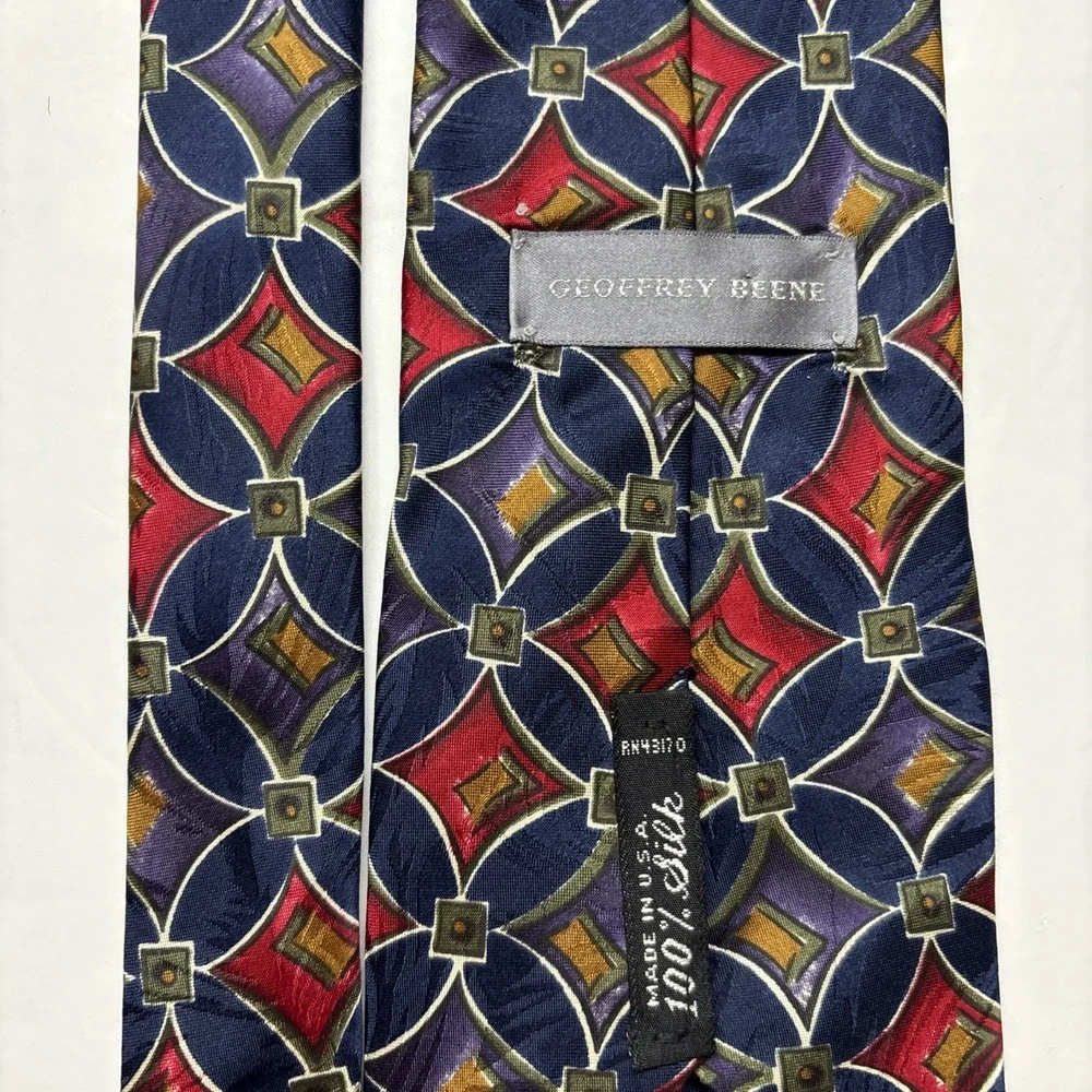 Geoffrey Beene Men 100% Silk Traditional Neck Tie‎ Multicolor